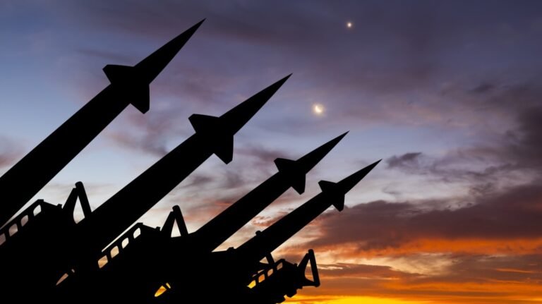How Long Would It Take For A Missile From Russia To Reach The US?