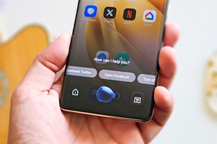 Google’s going to let you replace Gemini with other assistants on Android Google’s going to let you replace Gemini with other assistants on Android