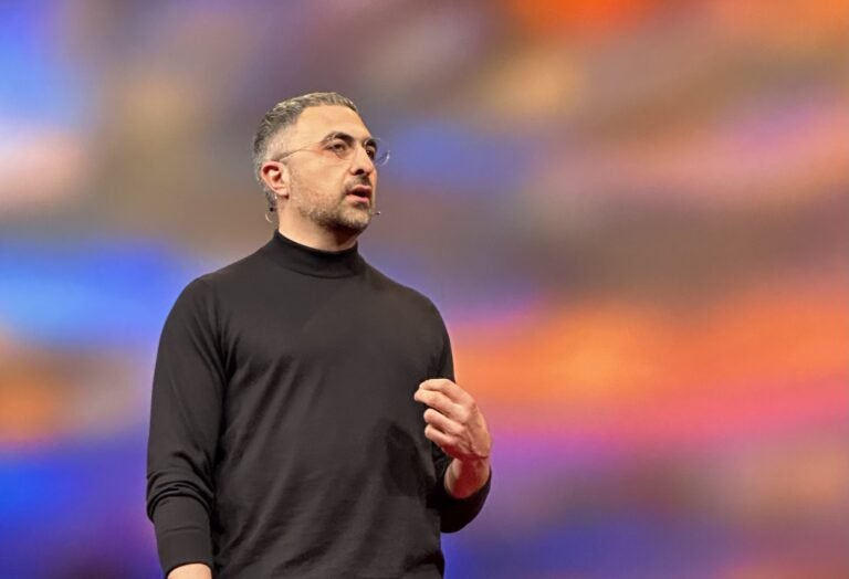 Employee calls Microsoft AI boss a “war profiteer” during 50th-anniversary speech