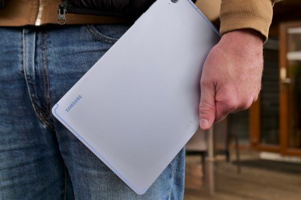 Samsung Galaxy Tab S10 FE review: A classic tablet made for fun Samsung Galaxy Tab S10 FE review: A classic tablet made for fun