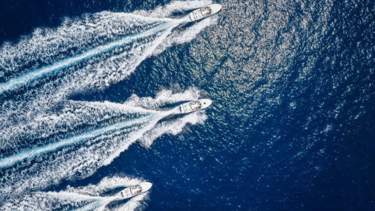 5 Of The Fastest Motorboats Ever Built, Ranked By Top Speed