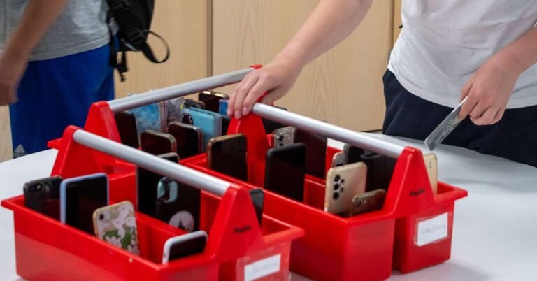 Finland Bans Smartphones in Schools Finland Bans Smartphones in Schools