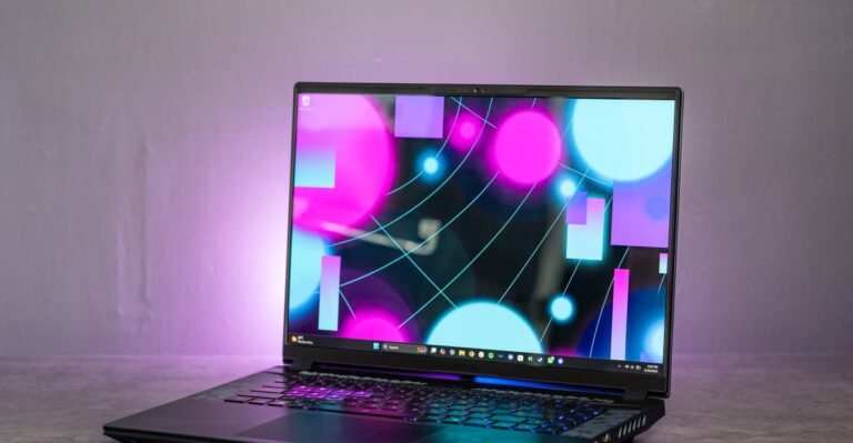 Gigabyte Aorus Master 16 review: powerful graphics, LOUD FANS