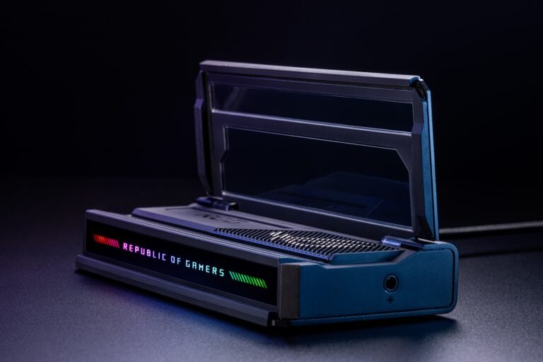 Asus’ new USB-C dock supercharges your ROG Ally or Steam Deck