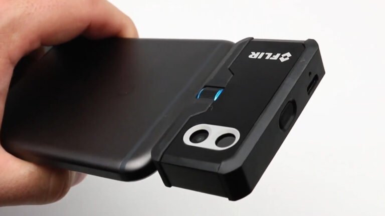 You Can Turn Your Android Phone Into A Thermal Camera With This USB Gadget