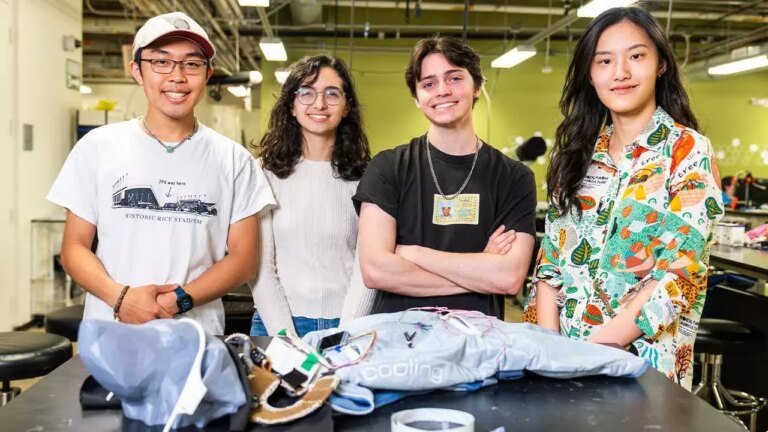 Rice University students design high-tech vest to help blind dogs navigate