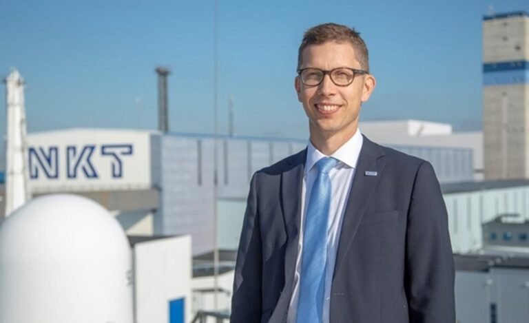 A shortage of high-voltage power cables could stall the clean energy transition