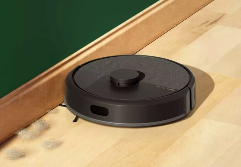 This Roomba with an auto-empty dock is down to a record-low price