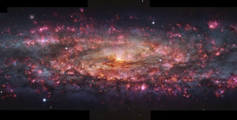 Astronomers capture ultra-detailed image of nearby Sculptor galaxy