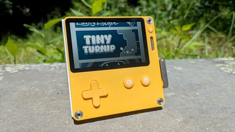 Playdate Season 2 review: Tiny Turnip and Chance’s Lucky Escape Playdate Season 2 review: Tiny Turnip and Chance’s Lucky Escape