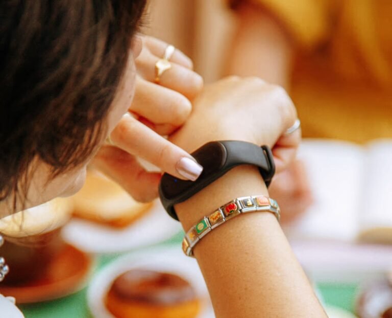Amazon acquires Bee, maker of budget-friendly AI wearable without mandatory subscription