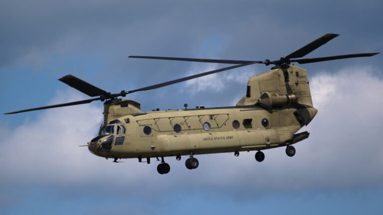 How Many Chinook Helicopters Does The US Have?