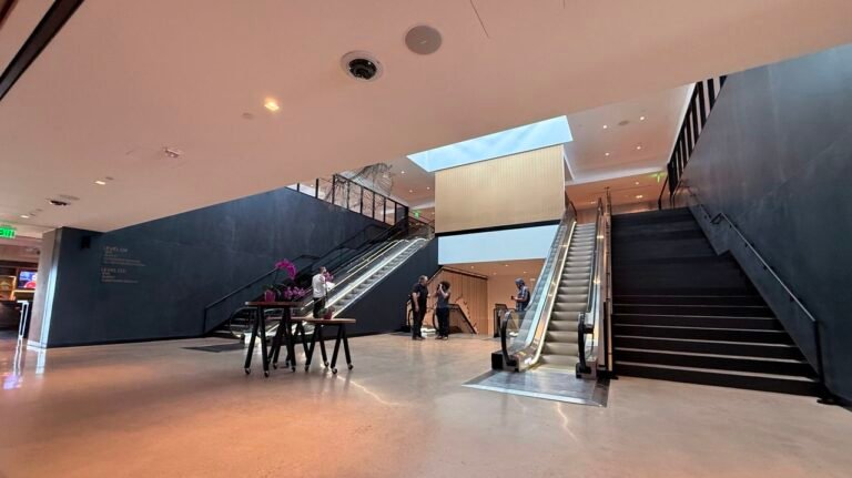 United just opened its biggest-ever airport lounge, and it’s a dream for tech fans – here’s what’s inside