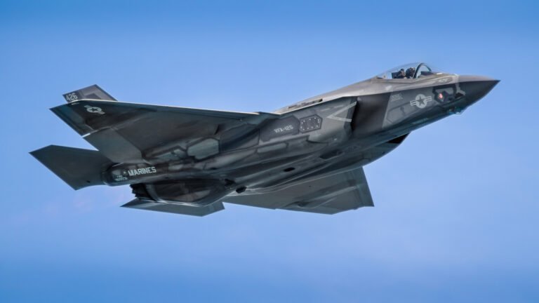 Are Fighter Jets Affected By Turbulence?