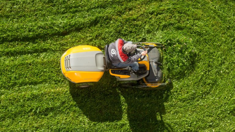 How Long Should A Riding Lawn Mower Battery Last Before It Needs To Be Replaced?
