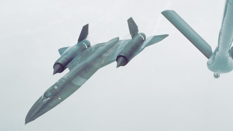 Who Designed The SR-71 Blackbird Jet, And Where Was It Built?
