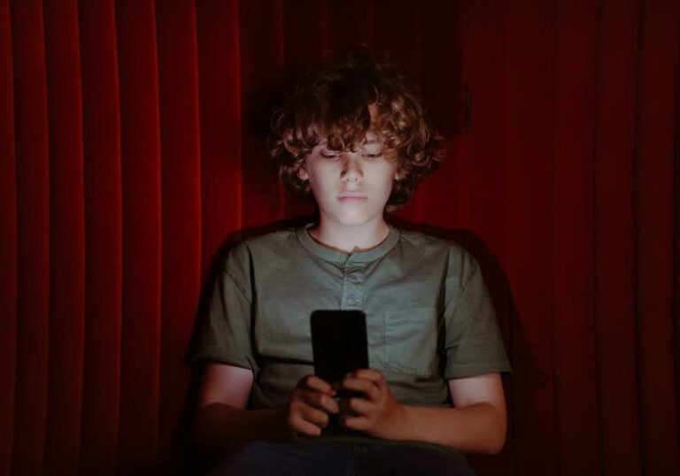 Meta under fire over AI rules that allow romantic roleplay with children and false medical advice