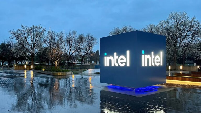 A lifeline for Intel: the company gets $2 billion equity investment amidst financial problems