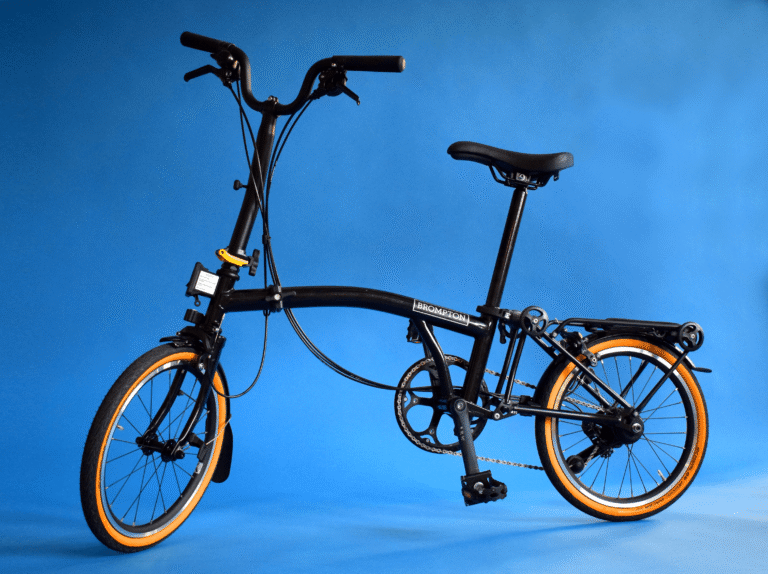 A Brompton Reborn: How to Future-Proof a Decades-Old Foldable Bike A Brompton Reborn: How to Future-Proof a Decades-Old Foldable Bike