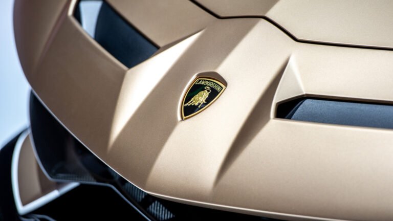 5 Of The Coolest Italian Sports Car Brand Logos & The Meanings Behind Them