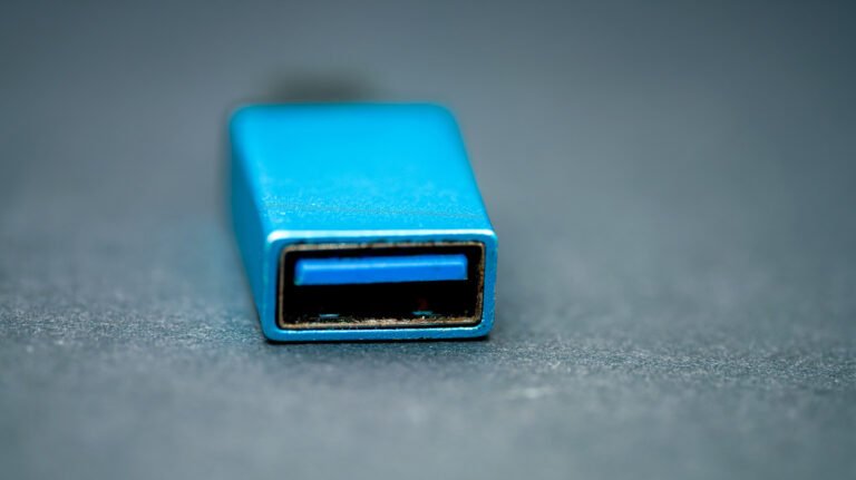 What Does It Mean When A USB Port Is Blue?