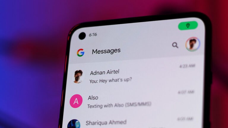 Here’s What That Black ‘Dot’ On Top Of Your Android Phone Is For