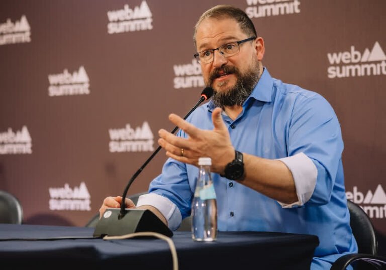 Qualcomm sticks with TSMC and Samsung, says Intel “not an option today”