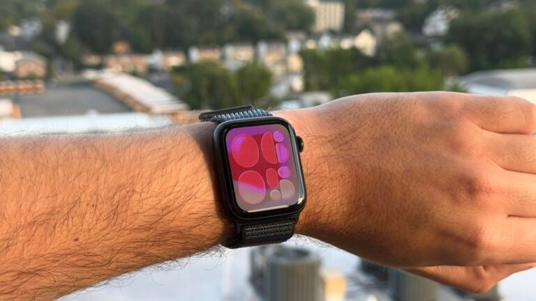 I wore the Apple Watch SE 3 for a week and it’s the best Apple Watch for most people