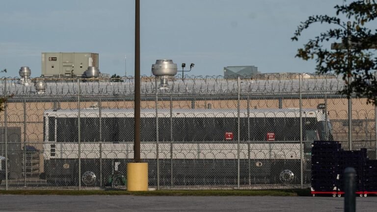 Stephen Miller’s Quota Likely Drove Korean Arrests in Immigration Raid