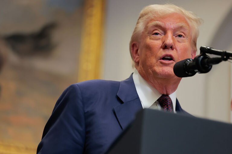 Amazon, Google, Microsoft reportedly warn H-1B employees to stay in the US Amazon, Google, Microsoft reportedly warn H-1B employees to stay in the US