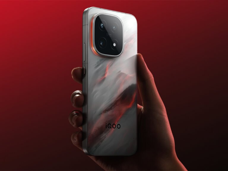 iQOO showcases color-changing edition of Snapdragon 8 Elite Gen 5-powered iQOO 15