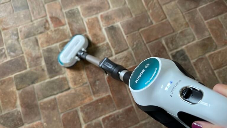 I’ve been testing this 2-in-1 vacuum and mop for 3 weeks, and it’s perfect for everyday spruce-ups – but nothing more strenuous