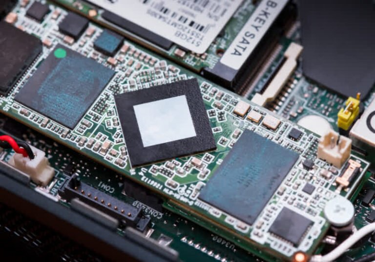 Microsoft promises smarter Windows driven by NPU hardware