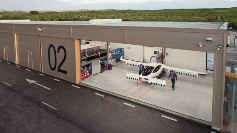 Defunct electric aircraft startup Lilium’s tech lives on over at Archer