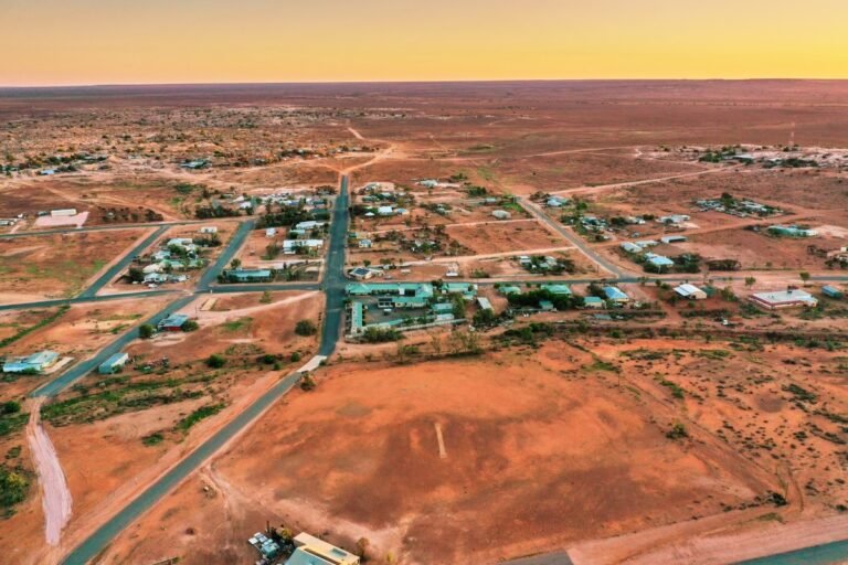 US and Australia sign $3B critical minerals deal