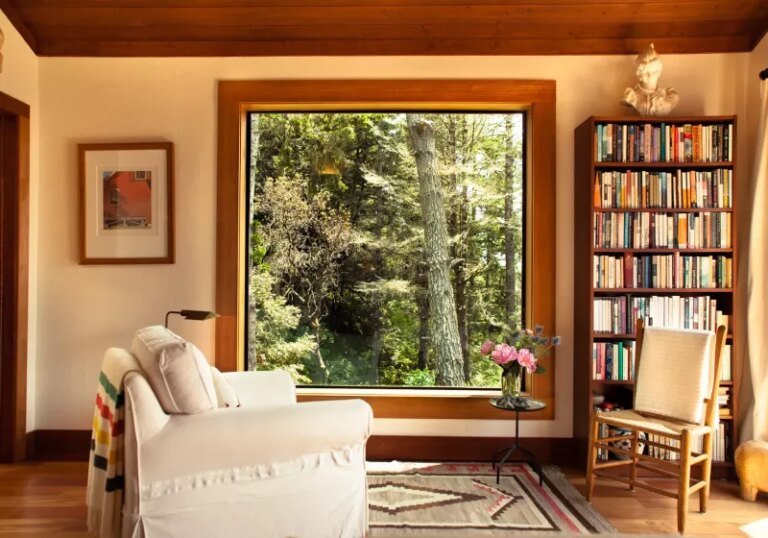 Smart homes are out, “dumb” homes are the new luxury