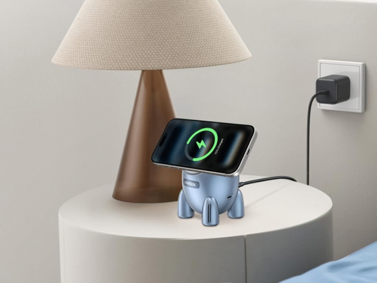 Ugreen launches new 25W wireless charger with unusual design