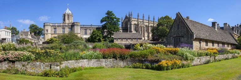 Oxford launches Equinox to build innovation hub in region