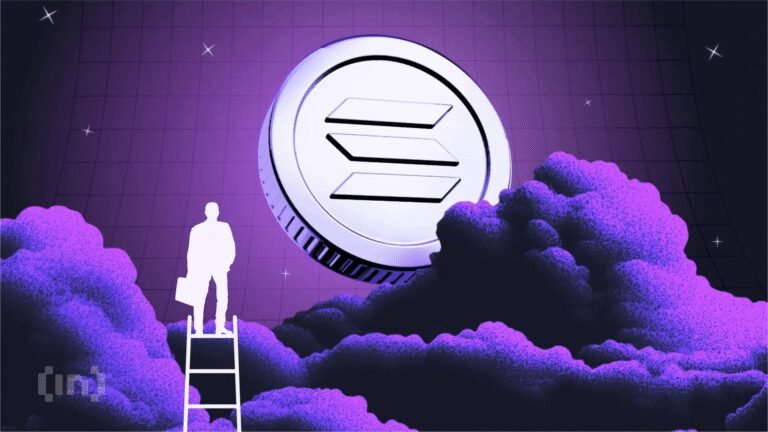 Solana at a Breaking Point: $1,000 Moonshot or Crash Back to $100?