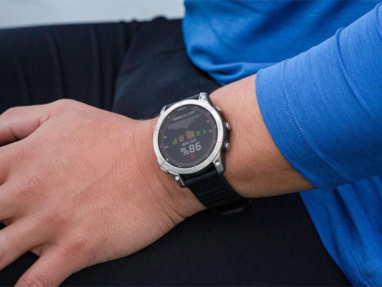 Garmin introduces new update for older high-end smartwatches to resolve device shutdowns while also making other improvements