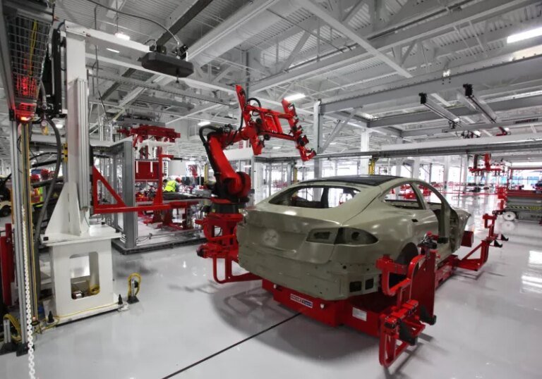 Tesla is quietly trying to build US cars with zero China-made parts