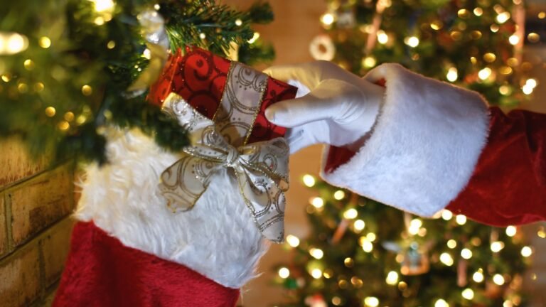 5 Ryobi Stocking Stuffers That Buyers Say Are Actually Useful