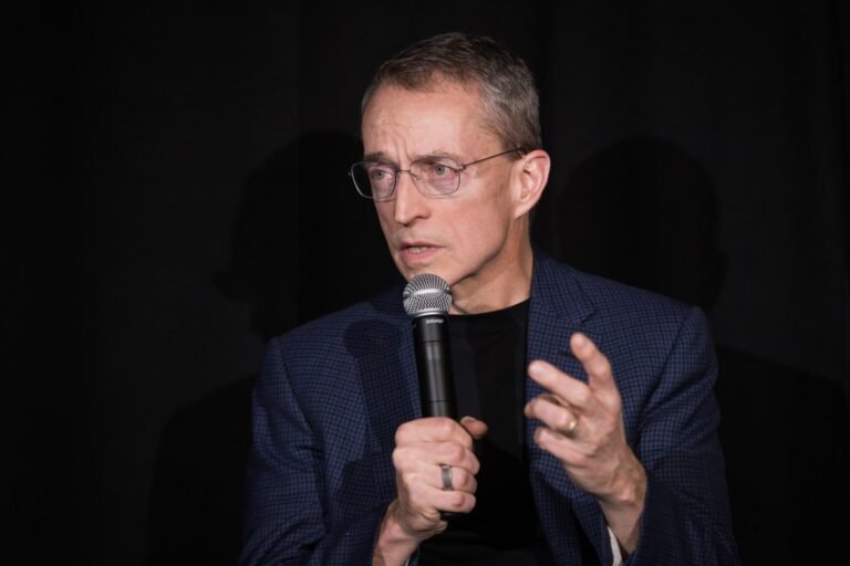 Pat Gelsinger wants to save Moore’s Law, with a little help from the Feds