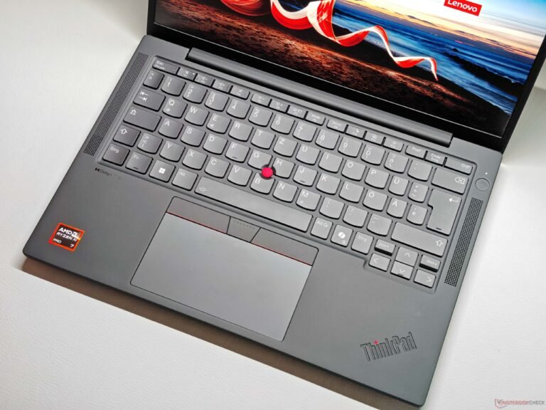 Lenovo’s ThinkPad X13 G6 is compact, but keyboard and display hinges are weak points