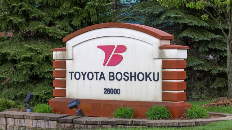 Toyota Boshoku’s First-Ever ‘Smart Plant’ Opens Its Doors In Kentucky Toyota Boshoku’s First-Ever ‘Smart Plant’ Opens Its Doors In Kentucky