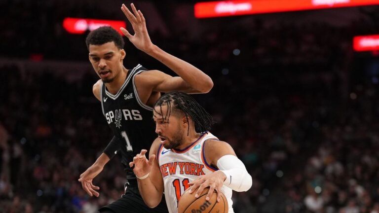 How to watch NBA Cup Final 2025: live stream Spurs vs Knicks online from anywhere, preview How to watch NBA Cup Final 2025: live stream Spurs vs Knicks online from anywhere, preview