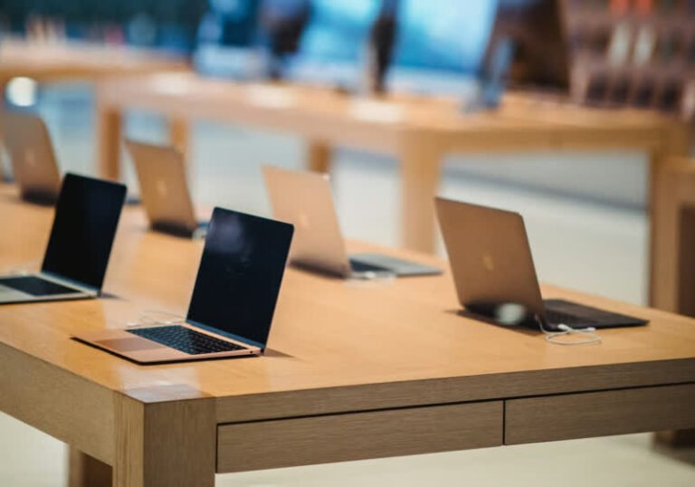 Global DRAM shortage squeezes OEMs, but PC retail prices remain stable for now Global DRAM shortage squeezes OEMs, but PC retail prices remain stable for now