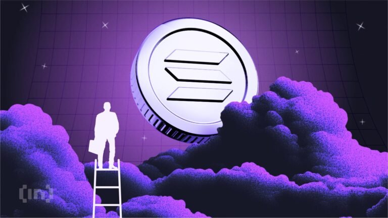 Solana Eyes Recovery as Investors Quitely Accumulate $345 Million Worth of SOL