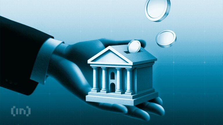 A Key US Lawmaker Made A $100,000 Bitcoin Buy – Is The CLARITY Act Close to Passing?