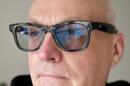 Meta’s smart glasses can now filter human voice in chaotic spaces Meta’s smart glasses can now filter human voice in chaotic spaces